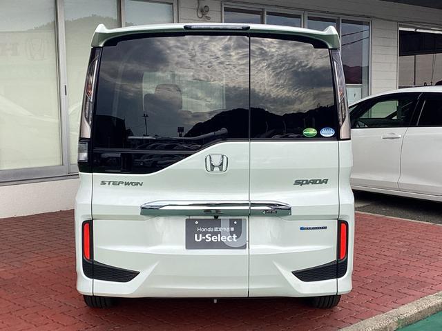 ステップワゴンスパーダ スパーダハイブリッドG・EXホンダセンシング シートヒーター・両側電動スライドドア・リア席モニター・ETC(9枚目)