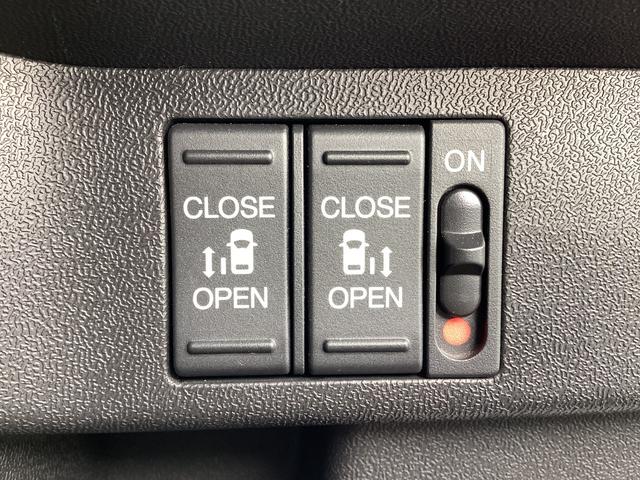 ステップワゴンスパーダ スパーダハイブリッドG・EXホンダセンシング シートヒーター・両側電動スライドドア・リア席モニター・ETC(23枚目)