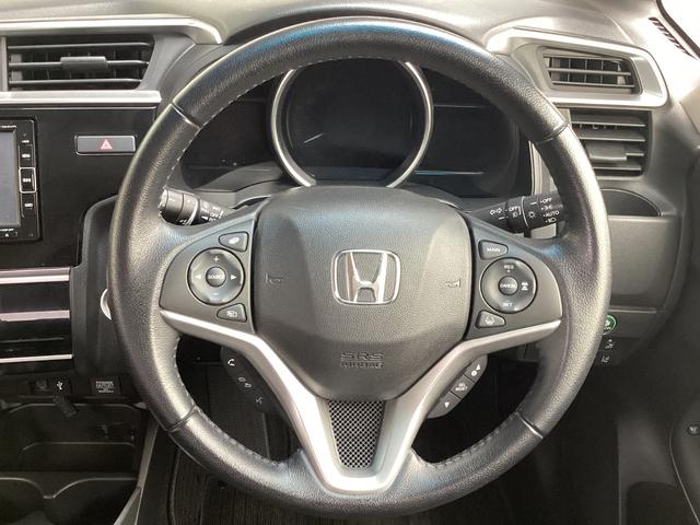 フィットハイブリッド Lホンダセンシング 純正ドラレコFR・純正ナビ・バックカメラ(5枚目)