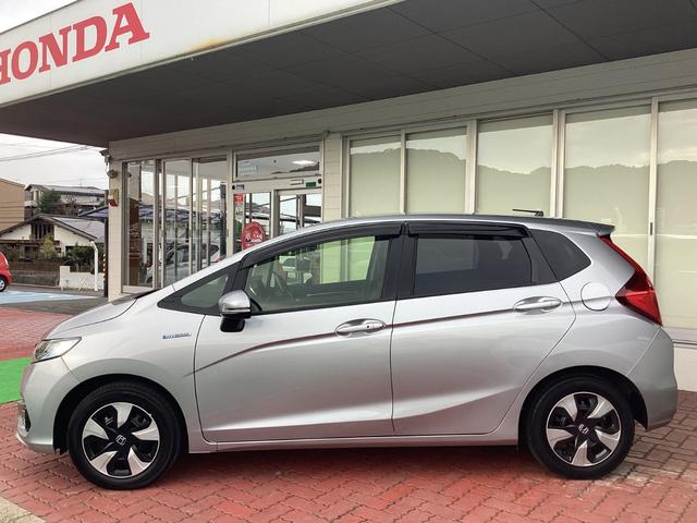 フィットハイブリッド Lホンダセンシング 純正ドラレコFR・純正ナビ・バックカメラ(7枚目)