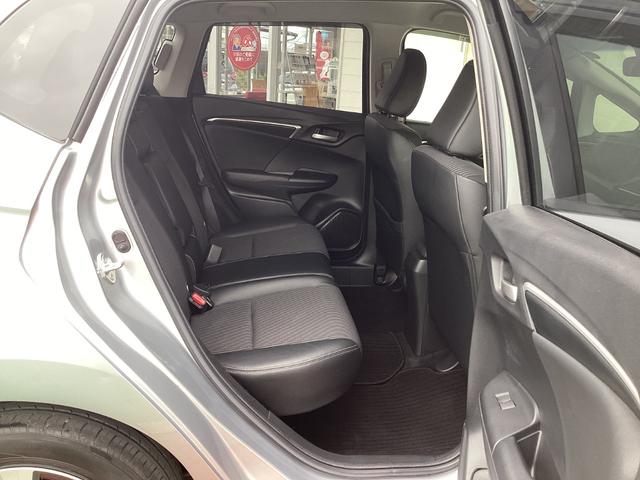 フィットハイブリッド Lホンダセンシング 純正ドラレコFR・純正ナビ・バックカメラ(13枚目)