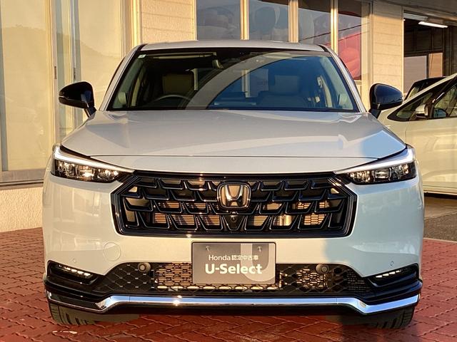 ヴェゼル ｅ：ＨＥＶＺ　４ＷＤ・当社デモカー・電動リアゲート・シートヒーター・ＥＴＣ（6枚目）