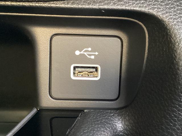 ヴェゼル ｅ：ＨＥＶＺ　４ＷＤ・当社デモカー・電動リアゲート・シートヒーター・ＥＴＣ（22枚目）