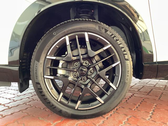 ヴェゼル ｅ：ＨＥＶＺ　４ＷＤ・当社デモカー・電動リアゲート・シートヒーター・ＥＴＣ（32枚目）