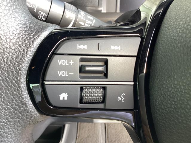 Ｎ－ＢＯＸカスタム ベースグレード　当社試乗車・純正ナビ・片側電動スライドドア・バックカメラ（21枚目）