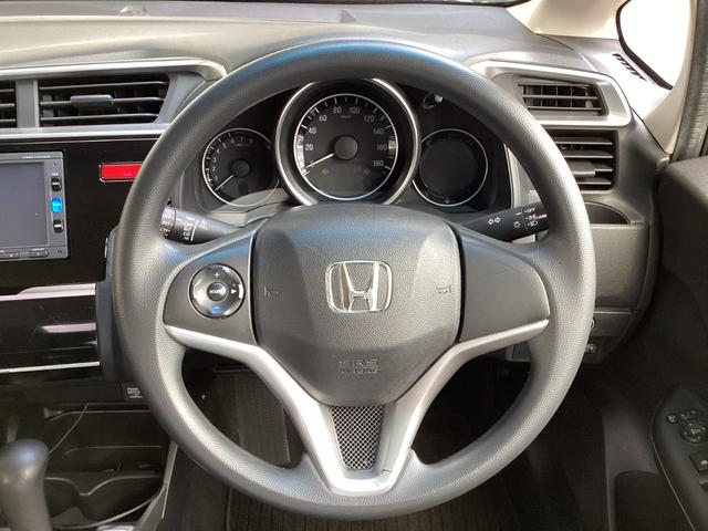 フィット 13G・Fパッケージファインエディション フルセグTV・バックカメラ・DVD再生(5枚目)