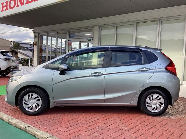 フィット 13G・Fパッケージファインエディション フルセグTV・バックカメラ・DVD再生(7枚目)