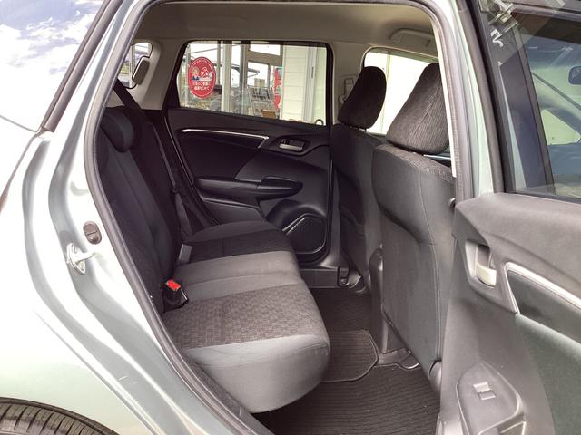 フィット 13G・Fパッケージファインエディション フルセグTV・バックカメラ・DVD再生(13枚目)