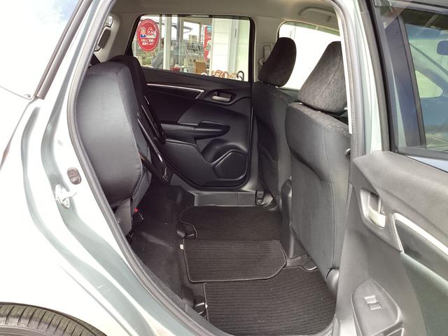 フィット 13G・Fパッケージファインエディション フルセグTV・バックカメラ・DVD再生(14枚目)