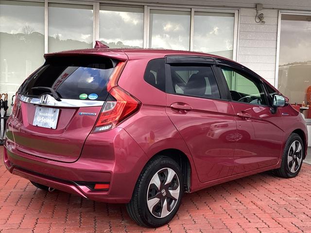 フィットハイブリッド Lホンダセンシング 純正ナビ・バックカメラ・ETC・フルセグTV(8枚目)