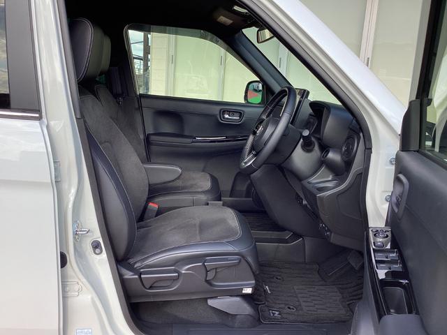 N-ONE プレミアム 純正ドラレコFR・純正ナビ・ETC・バックカメラ・ワンオーナー・当社デモカー(12枚目)