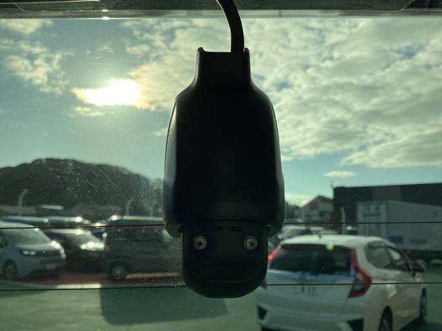 Ｎ－ＷＧＮカスタム Ｌ・ターボホンダセンシング　純正ドラレコＦＲ・純正ナビ・バックカメラ・シートヒーター（18枚目）