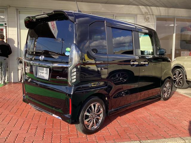 N-BOXカスタム L フルセグTV・両側電動スライドドア・シートヒーター・バックカメラ(8枚目)