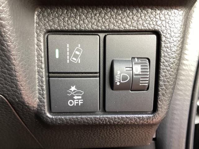 N-BOXカスタム L フルセグTV・両側電動スライドドア・シートヒーター・バックカメラ(19枚目)