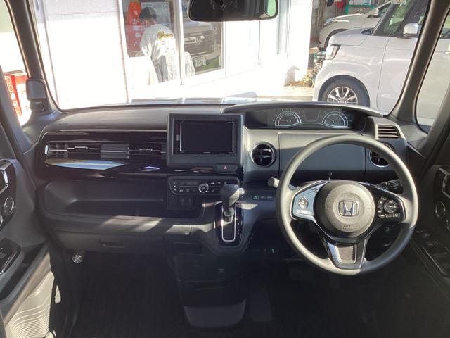 Ｎ－ＢＯＸカスタム Ｌ　タイヤ４本フル装着・片側電動スライドドア・バックカメラ（9枚目）