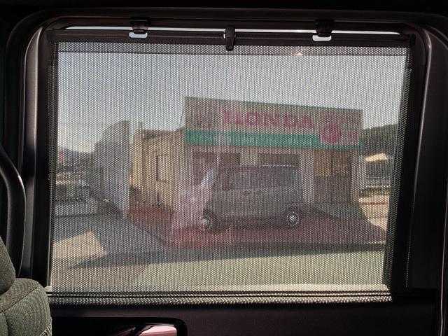 Ｎ－ＢＯＸカスタム Ｌ　タイヤ４本フル装着・片側電動スライドドア・バックカメラ（25枚目）