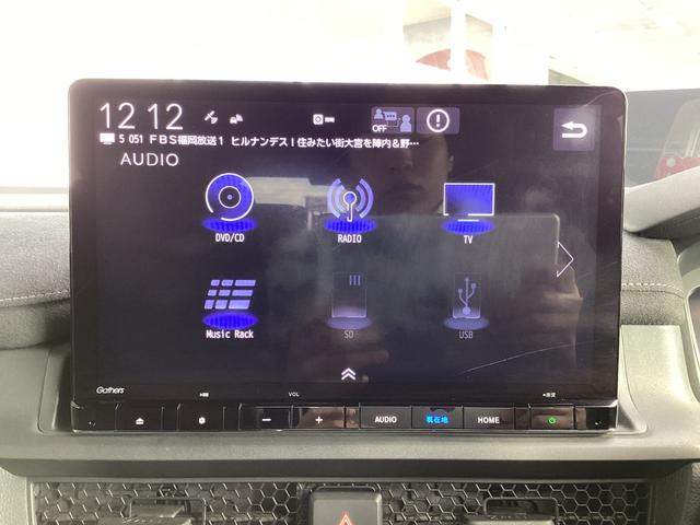 ステップワゴン ｅ：ＨＥＶスパーダプレミアムライン　リア席モニター・純正ドラレコＦＶＲ・オットマン・ホンダコネクト（4枚目）