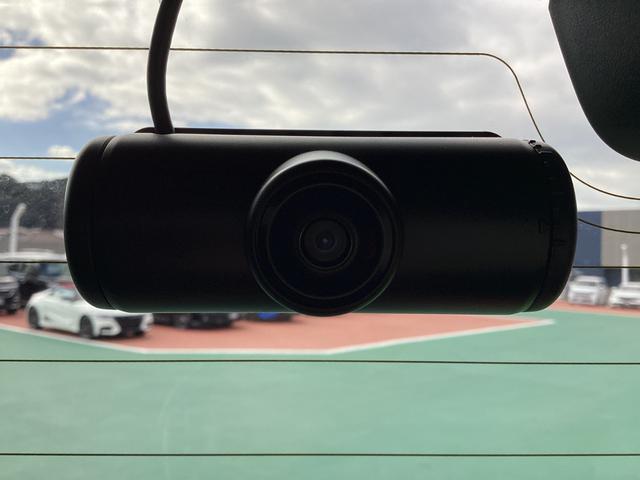 ステップワゴン ｅ：ＨＥＶスパーダプレミアムライン　リア席モニター・純正ドラレコＦＶＲ・オットマン・ホンダコネクト（19枚目）