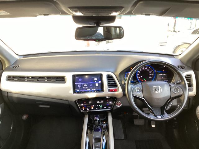 ヴェゼル ハイブリッドZスタイルエディション 純正ナビ・バックカメラ・ETC・シートヒーター(3枚目)