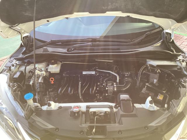 ヴェゼル ハイブリッドZスタイルエディション 純正ナビ・バックカメラ・ETC・シートヒーター(11枚目)