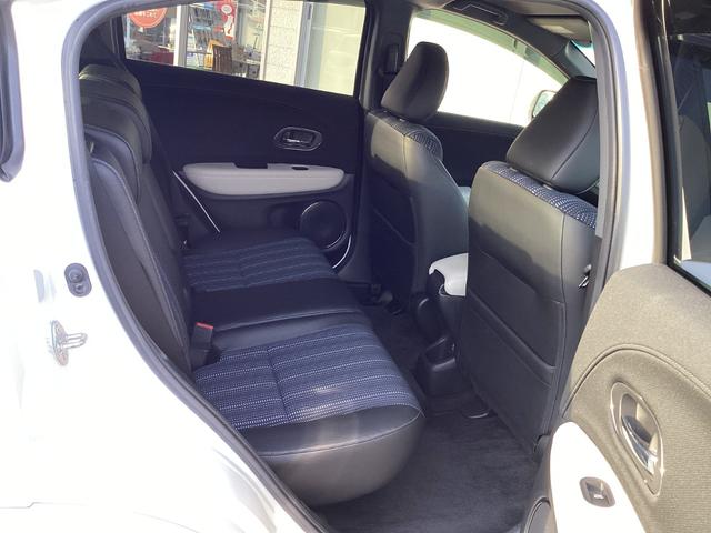 ヴェゼル ハイブリッドZスタイルエディション 純正ナビ・バックカメラ・ETC・シートヒーター(13枚目)