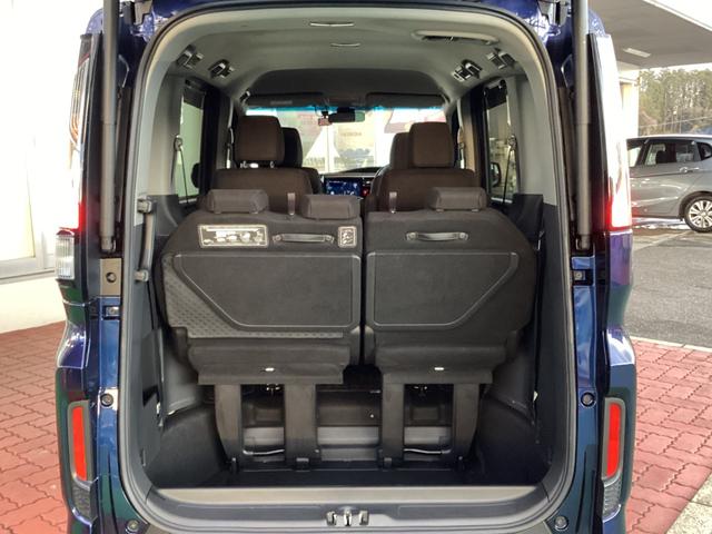 ステップワゴンスパーダ スパーダホンダセンシング 両側電動スライドドア・ETC・フルセグTV・Wエアコン(13枚目)