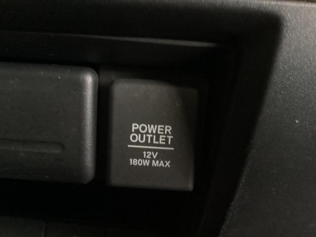 ステップワゴンスパーダ スパーダホンダセンシング 両側電動スライドドア・ETC・フルセグTV・Wエアコン(20枚目)