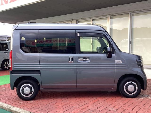N-VAN+スタイル ファン・ホンダセンシング 純正ディスプレイオーディオ・両側スライドドア・バックカメラ(10枚目)