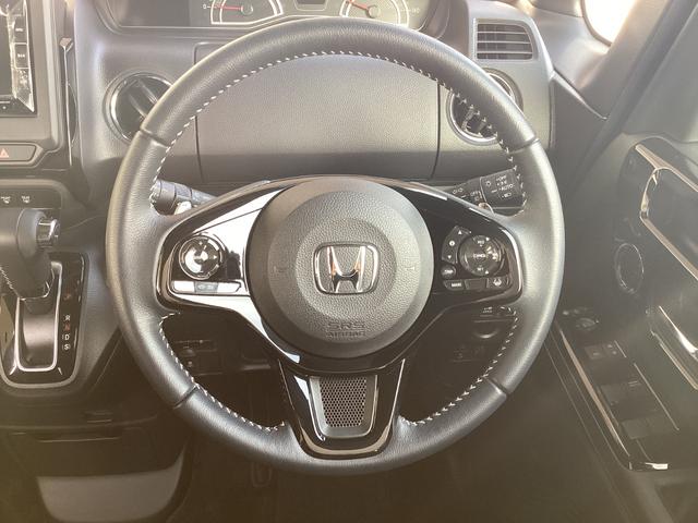 Ｎ－ＢＯＸカスタム Ｌターボ　Ｈｏｎｄａ　ＳＥＮＳＩＮＧ・・純正ナビ・バックカメラ・ＥＴＣ・シートヒーター・両側電動スライドドア（5枚目）