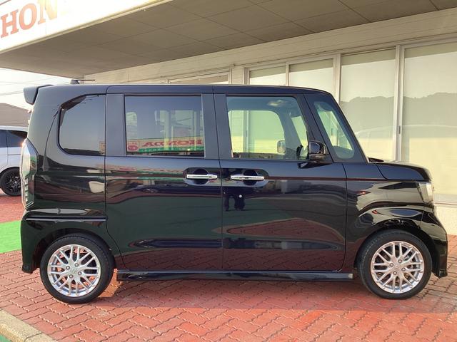 Ｎ－ＢＯＸカスタム Ｌターボ　Ｈｏｎｄａ　ＳＥＮＳＩＮＧ・・純正ナビ・バックカメラ・ＥＴＣ・シートヒーター・両側電動スライドドア（10枚目）