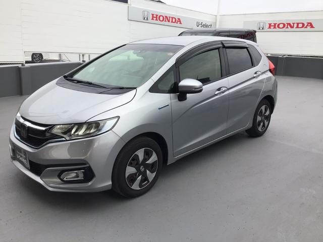 フィットハイブリッド Lホンダセンシング 純正ナビ・バックカメラ・ETC(4枚目)