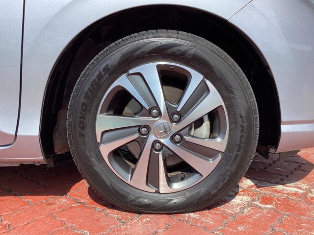 フリードハイブリッド ハイブリッド・Ｇホンダセンシング　Ｈｏｎｄａ　ＳＥＮＳＩＮＧ・純正ナビ・Ｂｌｕｅｔｏｏｔｈ対応・バックカメラ・両側電動スライドドア・シートヒーター・ＥＴＣ（29枚目）