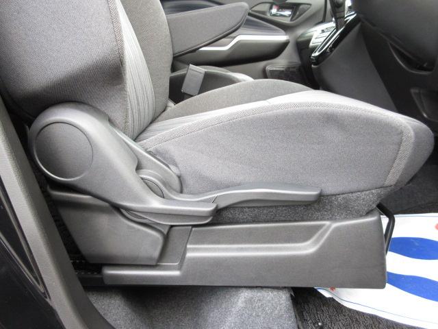 ソリオ ＨＹＢＲＩＤ　ＭＺ　３型／サポカー　衝突安全ボディ　衝突被害軽減システム　アイドリングストップ　スズキコネクト　純正ナビ　スライドドア　オートライト　シートヒーター　オートエアコン　盗難防止システム（30枚目）