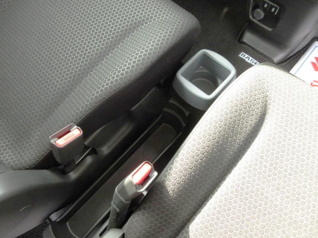 �t�����g�V�[�g�̊ԂɃh�����N�⏬�������[����g���[������֗��ł��B���p�b�N������h�����N�z���_�[�t�I