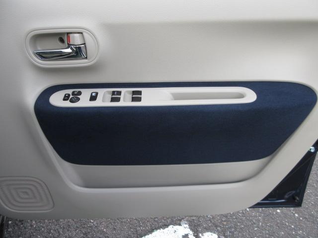 �t�����g�h�A�ɂ͂`�S�m�[�g������T�C�Y�́y�t�����g�h�A�|�P�b�g�z���B