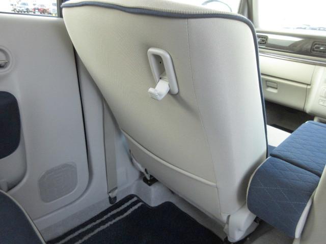 ����Ȃ̌��ɂ͗��s�G���┖��̏��������[�ł���y�V�[�g�o�b�N�|�P�b�g�z�G�R�o�b�N�ȂǊ|����ĕ֗��ȁy�V���b�s���O�t�b�N�z������܂�