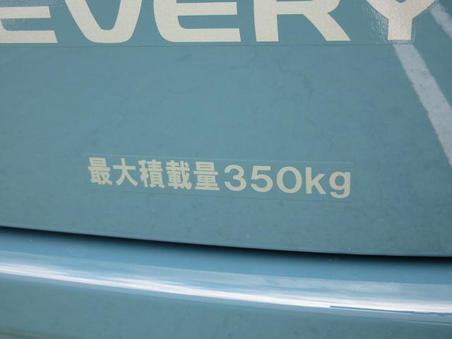エブリイ ＪＯＩＮターボ／デュアルカメラブレーキサポート／サポカー　衝突安全ボディ　衝突被害軽減システム　アイドリングストップ　オーディオレス　後席両側電動スライドドア　オートエアコン　オートライト　盗難防止システム（10枚目）