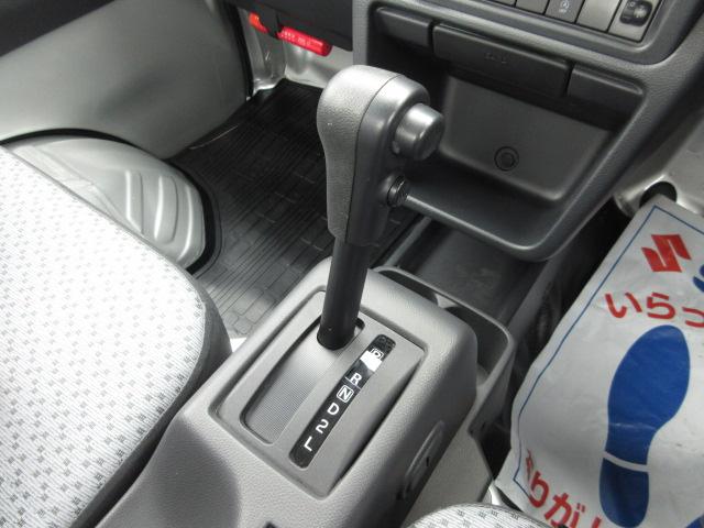 キャリイトラック ＫＣエアコン・パワステ農繁　７型／４ＷＤ／サポカー　衝突安全ボディ　衝突被害軽減システム　アイドリングストップ　オートライト　ハイビームアシスト　ＡＭＦＭラジオ　三方開　ＬＥＤ作業灯（16枚目）