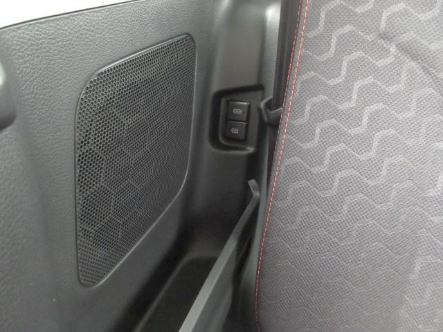 �X�}�[�g�t�H����g�ѓd�b�ƒ��ڃP�[�u���Őڑ����ď[�d���ł���y�t�r�a�\�P�b�g�z����Ȃɂ���