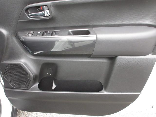 �t�����g�h�A�ɂ͂`�S�m�[�g������T�C�Y�́y�t�����g�h�A�|�P�b�g�z���B