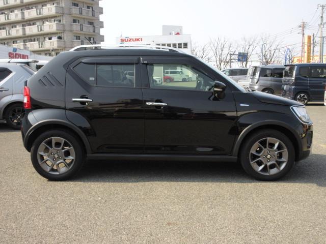 �T�C�h�r���[�ł��B�R���p�N�g�Ńo�����X�̂Ƃꂽ�f�U�C���I