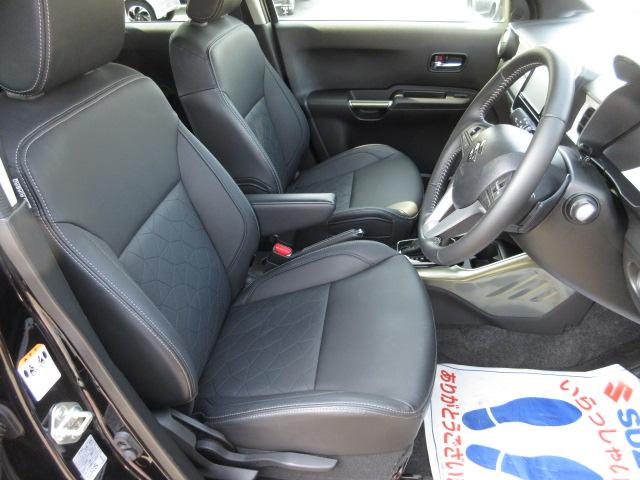 �V�[�g�̓��U�[���V�[�g�\��I�^�]�Ȃ͑��삵�₷���A�h���C�u���y�����Ȃ�܂��I