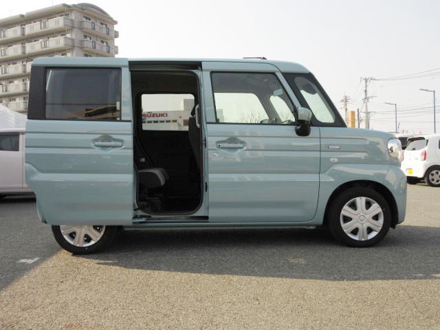 スペーシア ＨＹＢＲＩＤ　Ｇ　全方位モニター付メモリーナビ／サポカー　衝突安全ボディ　衝突被害軽減システム　アイドリングストップ　スズキコネクト対応通信機装着　後席両側スライドドア　デジタルメーター　オートエアコン　盗難防止システム（6枚目）