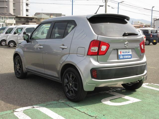 �΂ߌ�납��B�����H�n���ł��^�]���₷���R���p�N�g�{�f�B��