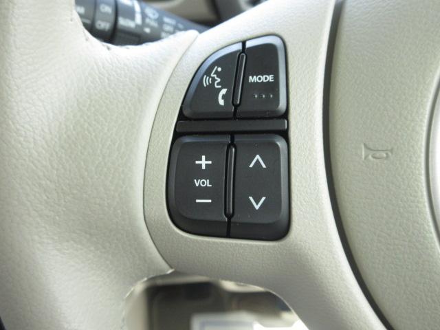 アルトラパン Ｘ　５型／ＬＥＤヘッドランプ／アルミホイール／サポカー　衝突安全ボディ　衝突被害軽減システム　アイドリングストップ　オーディオレス　オートエアコン　シートヒーター　本革ステアリング　オートライト　盗難防止システム（25枚目）