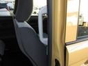 後席のつかみやすい位置に【乗降グリップ】があり乗り降りラクラク。消毒済みなので安心！