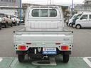 キャリイトラック ＫＣエアコン・パワステ農繁　７型／４ＷＤ／サポカー　衝突安全ボディ　衝突被害軽減システム　アイドリングストップ　オートライト　ハイビームアシスト　ＡＭＦＭラジオ　三方開　ＬＥＤ作業灯（7枚目）