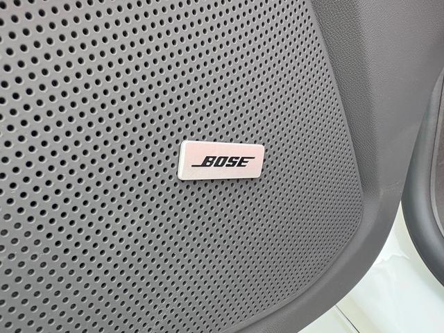 シボレーカマロ コンバーチブル　ディーラー車　２．０リッターターボ　メーカー保証継承　赤黒コンビレザーシート　シートヒーター　ベンチレーション　黒幌電動オープン　ＡｐｐｌｅＣａｒＰｌａｙ　バックカメラ　ブレンボブレーキ　純正２０ＡＷ（28枚目）