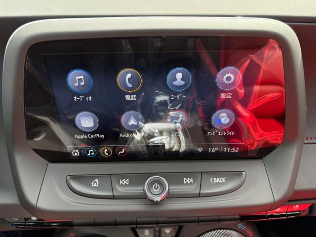 シボレーカマロ コンバーチブル　ディーラー車　２．０リッターターボ　メーカー保証継承　赤黒コンビレザーシート　シートヒーター　ベンチレーション　黒幌電動オープン　ＡｐｐｌｅＣａｒＰｌａｙ　バックカメラ　ブレンボブレーキ　純正２０ＡＷ（42枚目）