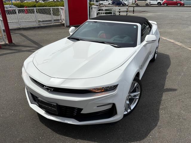 シボレーカマロ コンバーチブル　ディーラー車　２．０リッターターボ　メーカー保証継承　赤黒コンビレザーシート　シートヒーター　ベンチレーション　黒幌電動オープン　ＡｐｐｌｅＣａｒＰｌａｙ　バックカメラ　ブレンボブレーキ　純正２０ＡＷ（63枚目）